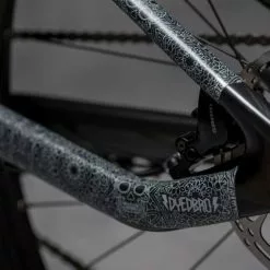 Dyedbro Kit Di Protezione Del Telaio - Día De Muertos - Bianco Opaco 10 Dyedbro Kit Di Protezione Del Telaio - Día De Muertos - Bianco Opaco -Vendite Bici da città elettriche 04 DBF11148