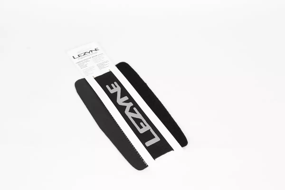 Lezyne Smart Chainstay Protector - Protezione Dei Foderi In 3 Misure 5 Lezyne Smart Chainstay Protector - Protezione Dei Foderi In 3 Misure - immagine 3